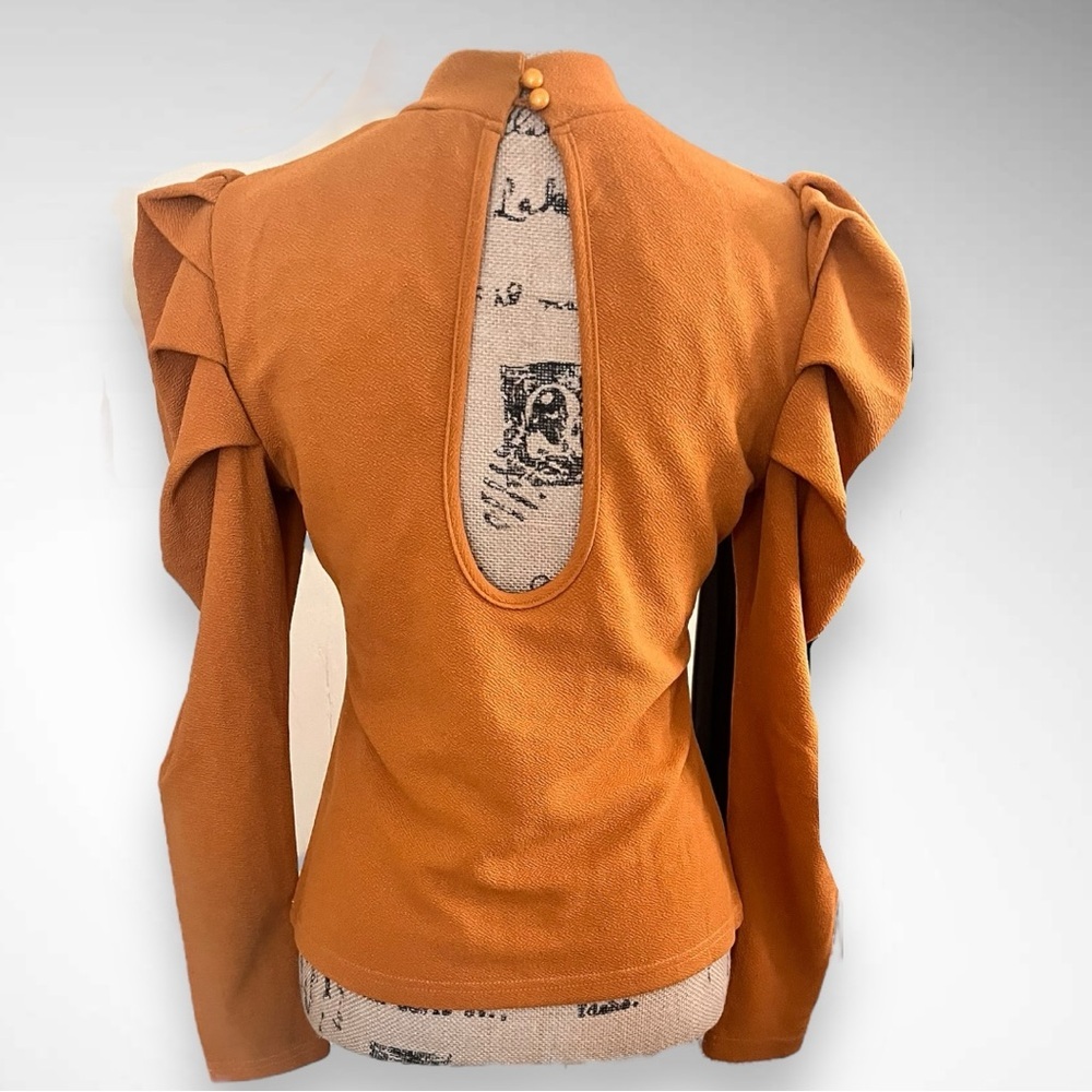 Camel Mock Neck Ribbed Long Sleeve Knit Top W/ Exaggerated Shoulders Large | EUC - Picture 3 of 9